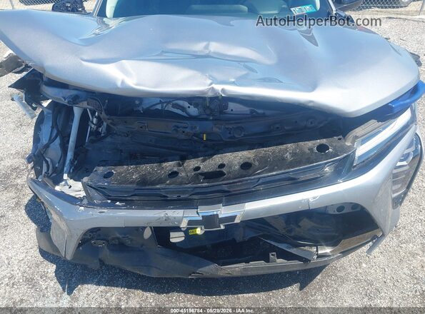 KL77LKEP4SC127582 2025 CHEVROLET TRAX Silver Vista del cuadro de instrumentos