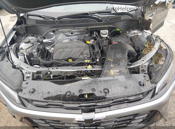 KL77LKEP4SC331203 2025 CHEVROLET TRAX Gray Vista trasera