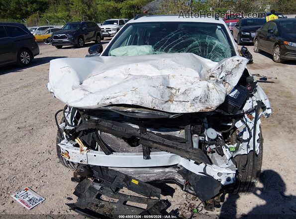 KL77LKEP5SC105266 2025 CHEVROLET TRAX Белый Вид задней части салона