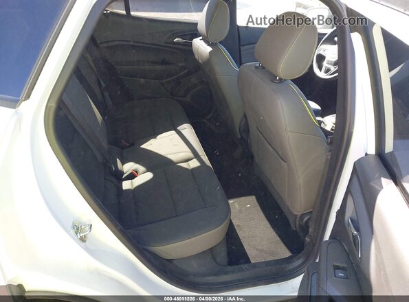 KL77LKEP5SC215878 2025 CHEVROLET TRAX White VIN კოდის სტიკერის ხედი