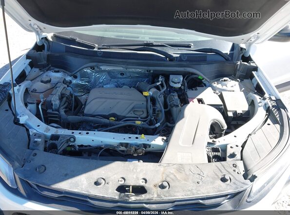 KL77LKEP5SC215878 2025 CHEVROLET TRAX White უკანა ხედი