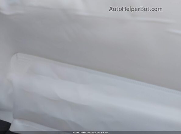KL77LKEP7SC288072 2025 CHEVROLET TRAX Черный Вид салона спереди