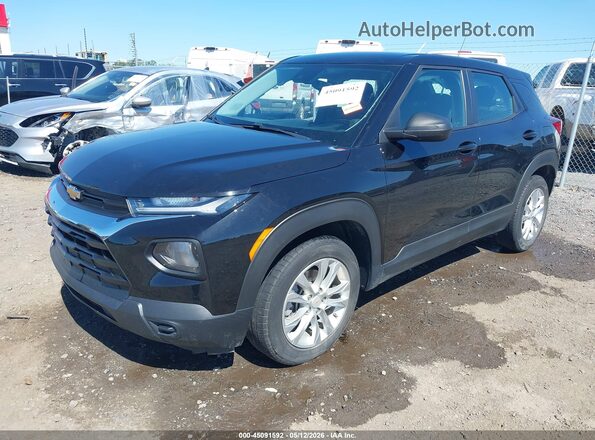 KL79MMS23MB181913 2021 CHEVROLET TRAILBLAZER Черный Передняя левая четверть