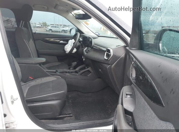 KL79MMSP3SB022429 2025 CHEVROLET TRAILBLAZER Белый Вид салона спереди