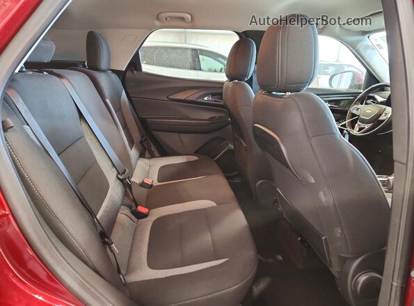 KL79MPS23RB114429 2024 CHEVROLET TRAILBLAZER Красный Вид задней части салона
