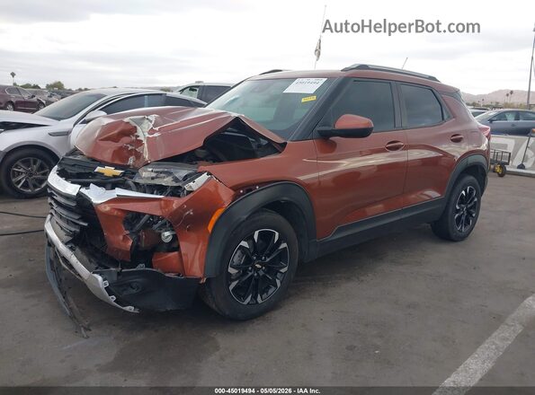 KL79MPSL2MB023539 2021 CHEVROLET TRAILBLAZER Orange Vista tres cuartos delantera izquierda