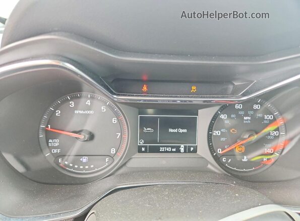 KL79MPSL4PB132895 2023 CHEVROLET TRAILBLAZER Burgundy Սարքավորումների վահանակի տեսք