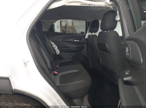 KL79MPSL5MB035572 2021 CHEVROLET TRAILBLAZER White VIN sticker view