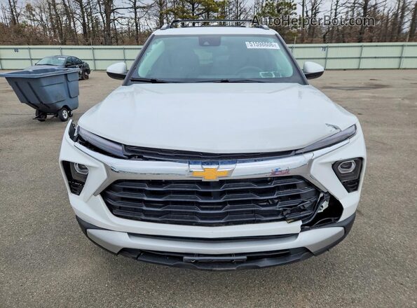 KL79MPSL5RB098274 2024 CHEVROLET TRAILBLAZER White წინა ხედი