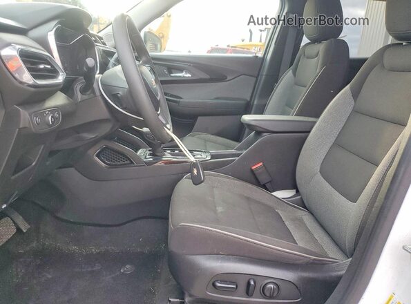 KL79MPSL6MB125491 2021 CHEVROLET TRAILBLAZER White Widok wnętrza z przodu