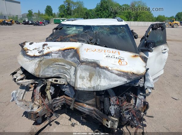 KL79MRSL1PB106640 2023 CHEVROLET TRAILBLAZER White Front view