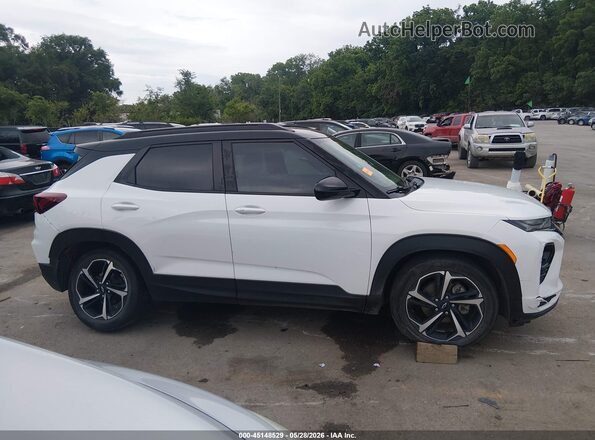 KL79MTSL0PB213966 2023 CHEVROLET TRAILBLAZER White Вид задньої частини салону