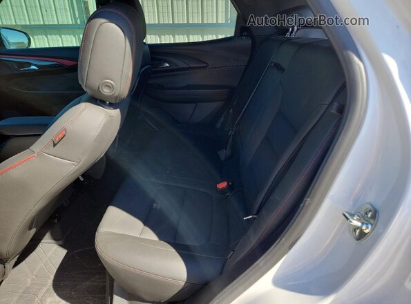 KL79MTSL6SB084768 2025 CHEVROLET TRAILBLAZER White Rear interior view