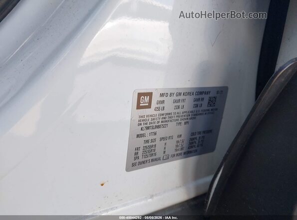 KL79MTSL8NB075221 2022 CHEVROLET TRAILBLAZER White Vista del compartimento del motor