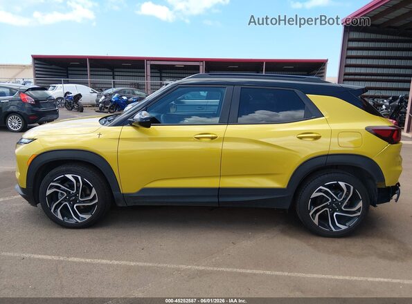KL79MTSL9RB043447 2024 CHEVROLET TRAILBLAZER Yellow 360 interior view