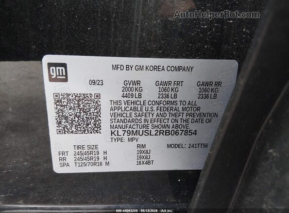 KL79MUSL2RB067854 2024 CHEVROLET TRAILBLAZER Black Engine compartment view