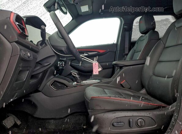 KL79MUSL9SB097343 2025 CHEVROLET TRAILBLAZER Red Front interior view