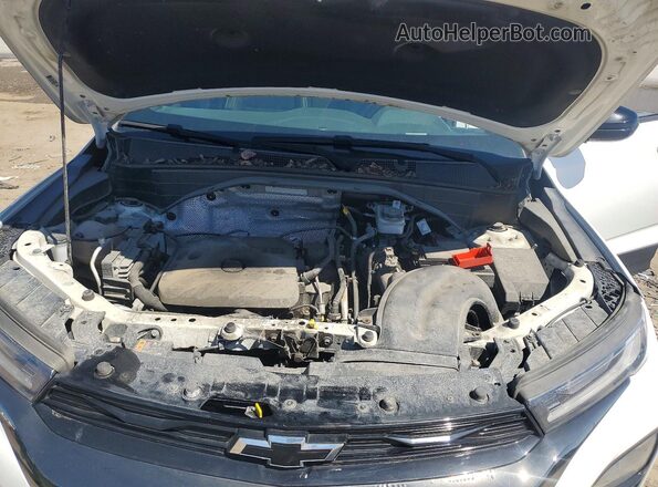 KL79MUSLXMB023951 2021 CHEVROLET TRAILBLAZER White Engine compartment view