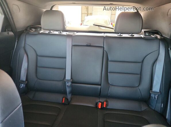 KL79MVSL8MB161994 2021 CHEVROLET TRAILBLAZER Gray Rear seats view