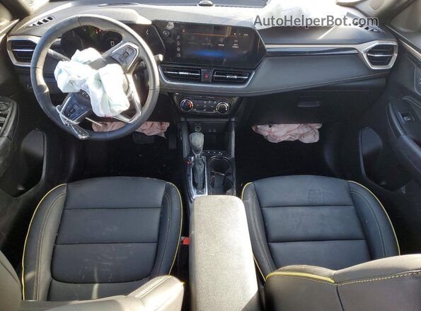 KL79MVSL8RB054323 2024 CHEVROLET TRAILBLAZER Gray Առջևի վահանակի տեսք