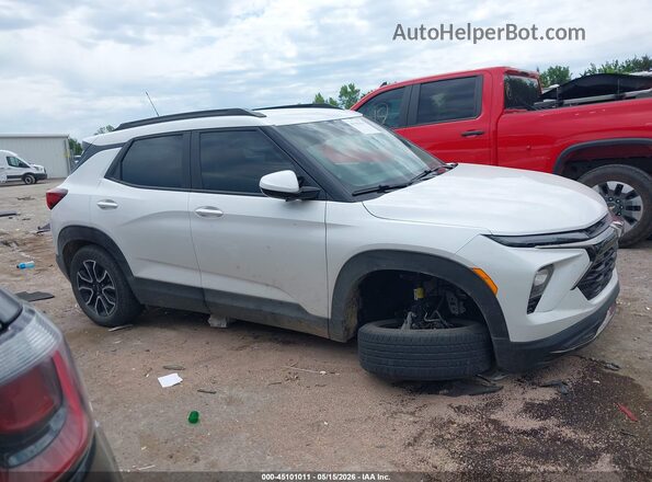 KL79MVSL8RB133040 2024 CHEVROLET TRAILBLAZER White Rear interior view