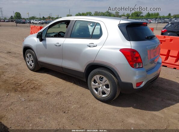KL7CJKSB0JB544232 2018 CHEVROLET TRAX Silver Trasero izquierdo