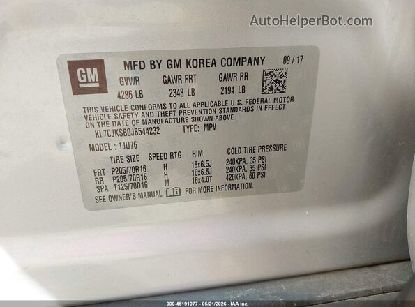 KL7CJKSB0JB544232 2018 CHEVROLET TRAX Silver Vista del compartimento del motor