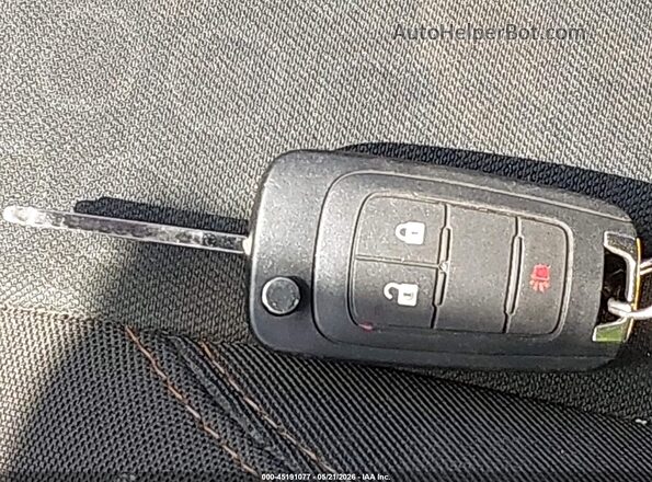 KL7CJKSB0JB544232 2018 CHEVROLET TRAX Silver Vista del salpicadero