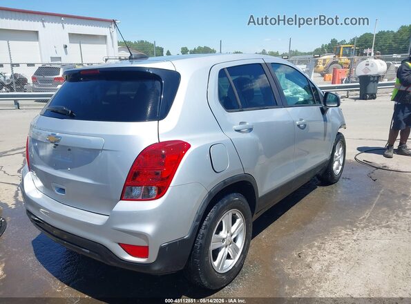 KL7CJKSB0LB328688 2020 CHEVROLET TRAX Silver Задня права чверть