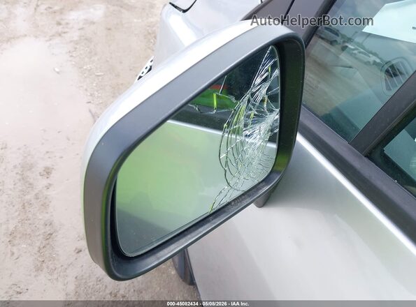 KL7CJKSBXJB606946 2018 CHEVROLET TRAX Silver Vista interior de 360 grados