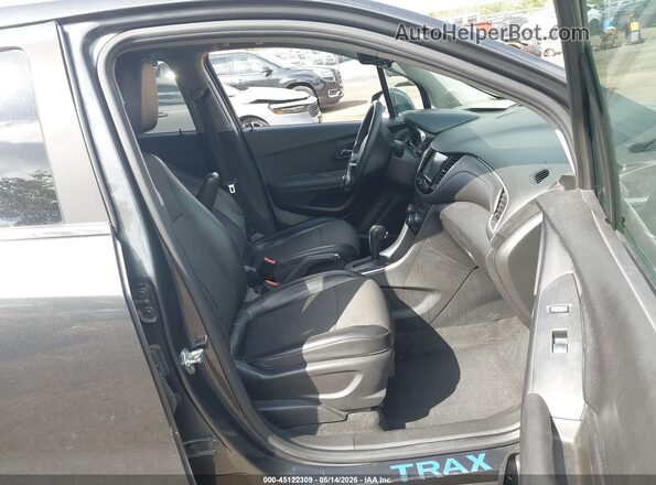 KL7CJLSB1HB222912 2017 CHEVROLET TRAX Gray 
