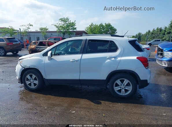 KL7CJLSB1KB757455 2019 CHEVROLET TRAX White 360 interior view