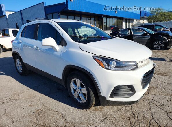 KL7CJLSB2JB545596 2018 CHEVROLET TRAX White 