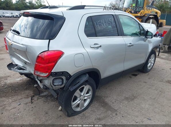 KL7CJLSB3JB679064 2018 CHEVROLET TRAX Silver Rear right