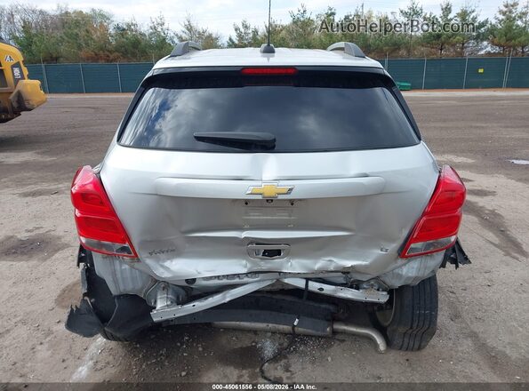 KL7CJLSB3JB679064 2018 CHEVROLET TRAX Silver 