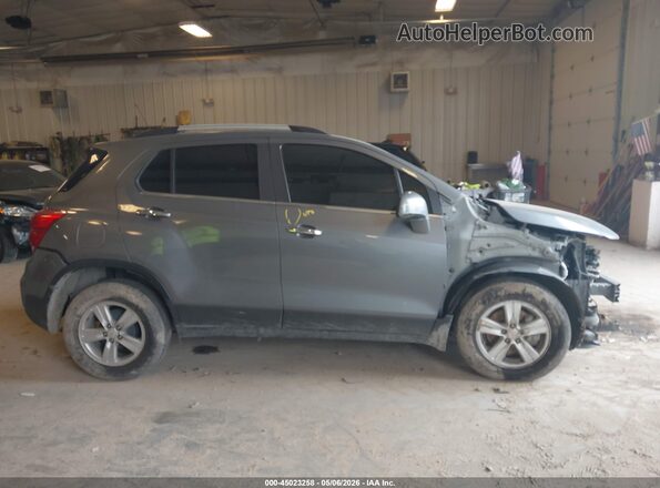 KL7CJLSB3KB942865 2019 CHEVROLET TRAX Gray Widok wnętrza z tyłu