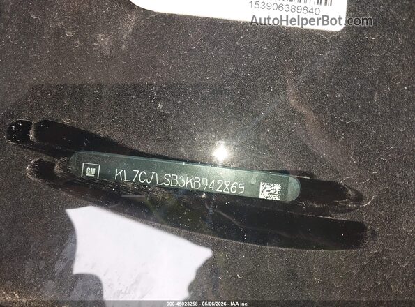 KL7CJLSB3KB942865 2019 CHEVROLET TRAX Gray Widok komory silnika