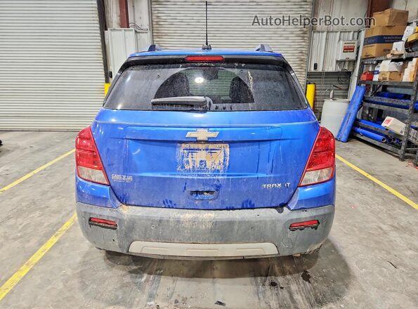 KL7CJLSB4GB758378 2016 CHEVROLET TRAX Blue Вид ззаду