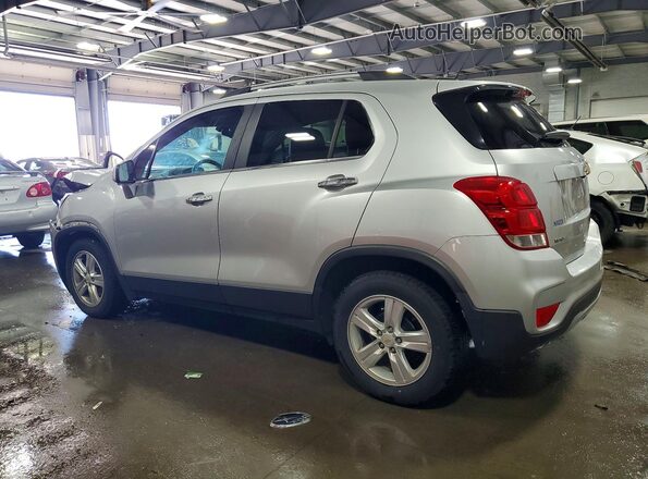 KL7CJLSB4JB562559 2018 CHEVROLET TRAX Silver 