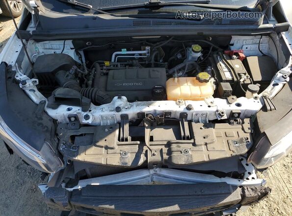 KL7CJLSB4LB007632 2020 CHEVROLET TRAX White Շարժիչի բաժամունքի տեսք