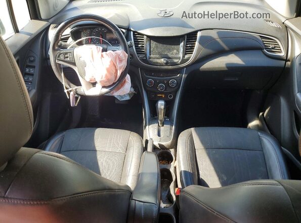 KL7CJLSB4LB007632 2020 CHEVROLET TRAX White Առջևի վահանակի տեսք