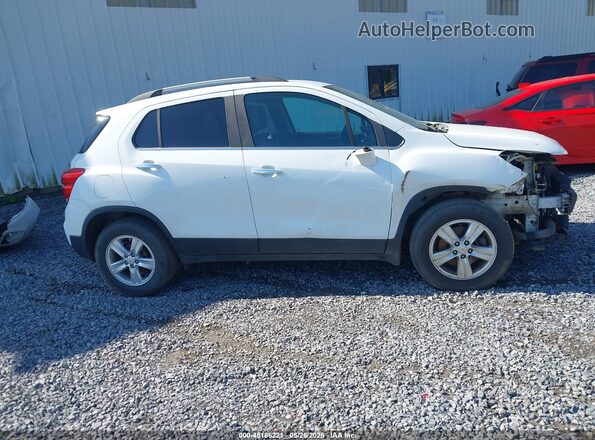 KL7CJLSB6JB592601 2018 CHEVROLET TRAX White 