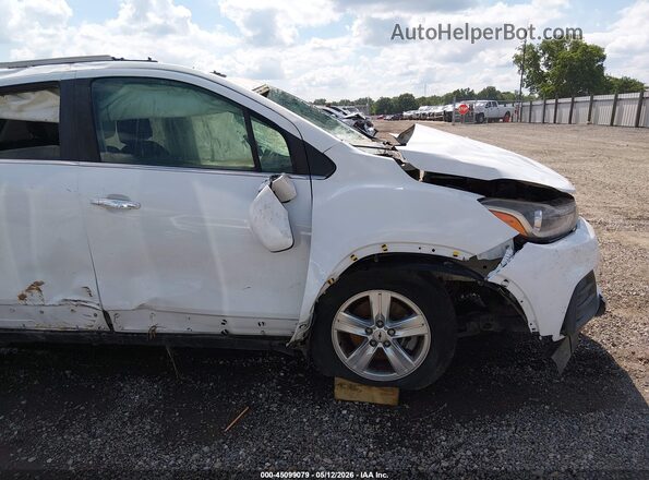 KL7CJLSB6KB738156 2019 CHEVROLET TRAX White 360 interior view