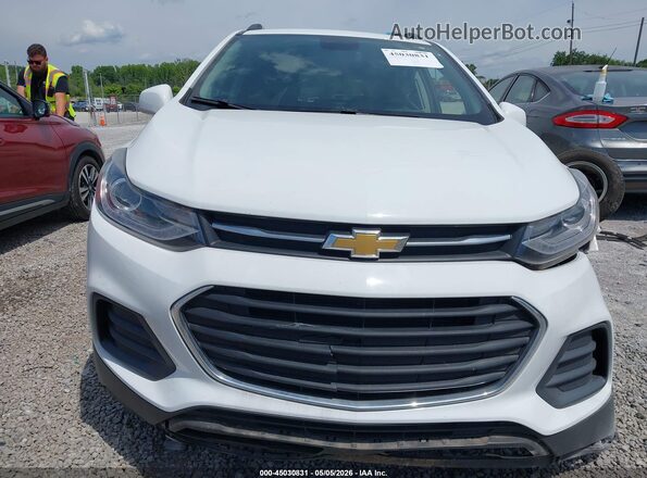 KL7CJLSB6KB842503 2019 CHEVROLET TRAX White Widok wnętrza z tyłu