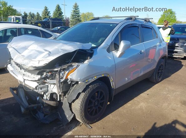 KL7CJLSB6LB007227 2020 CHEVROLET TRAX Silver Przód lewy