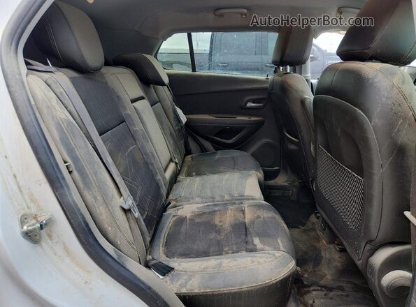 KL7CJLSB9HB189416 2017 CHEVROLET TRAX White Հետևի նստատեղերի տեսք