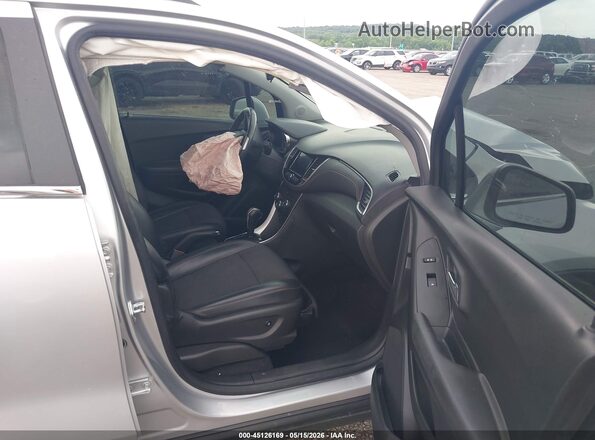 KL7CJLSB9LB015323 2020 CHEVROLET TRAX Silver Front interior view