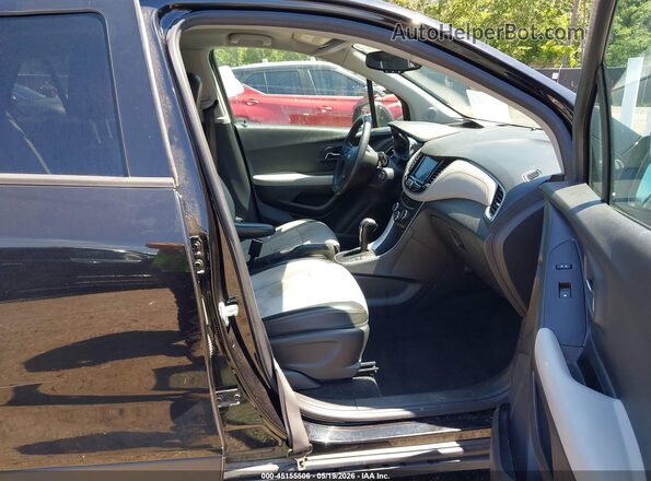KL7CJLSM1MB363457 2021 CHEVROLET TRAX Black Widok wnętrza z przodu