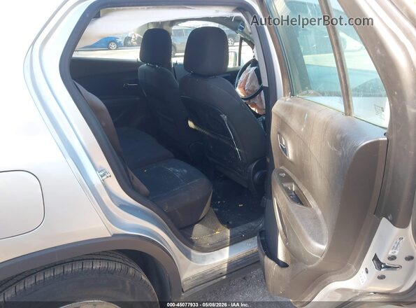 KL7CJNSB6HB240754 2017 CHEVROLET TRAX Silver 
