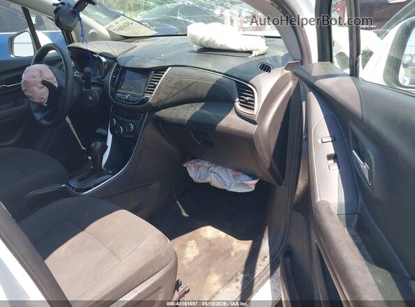 KL7CJNSM7NB512581 2022 CHEVROLET TRAX White Սալոնի դիմացի տեսք